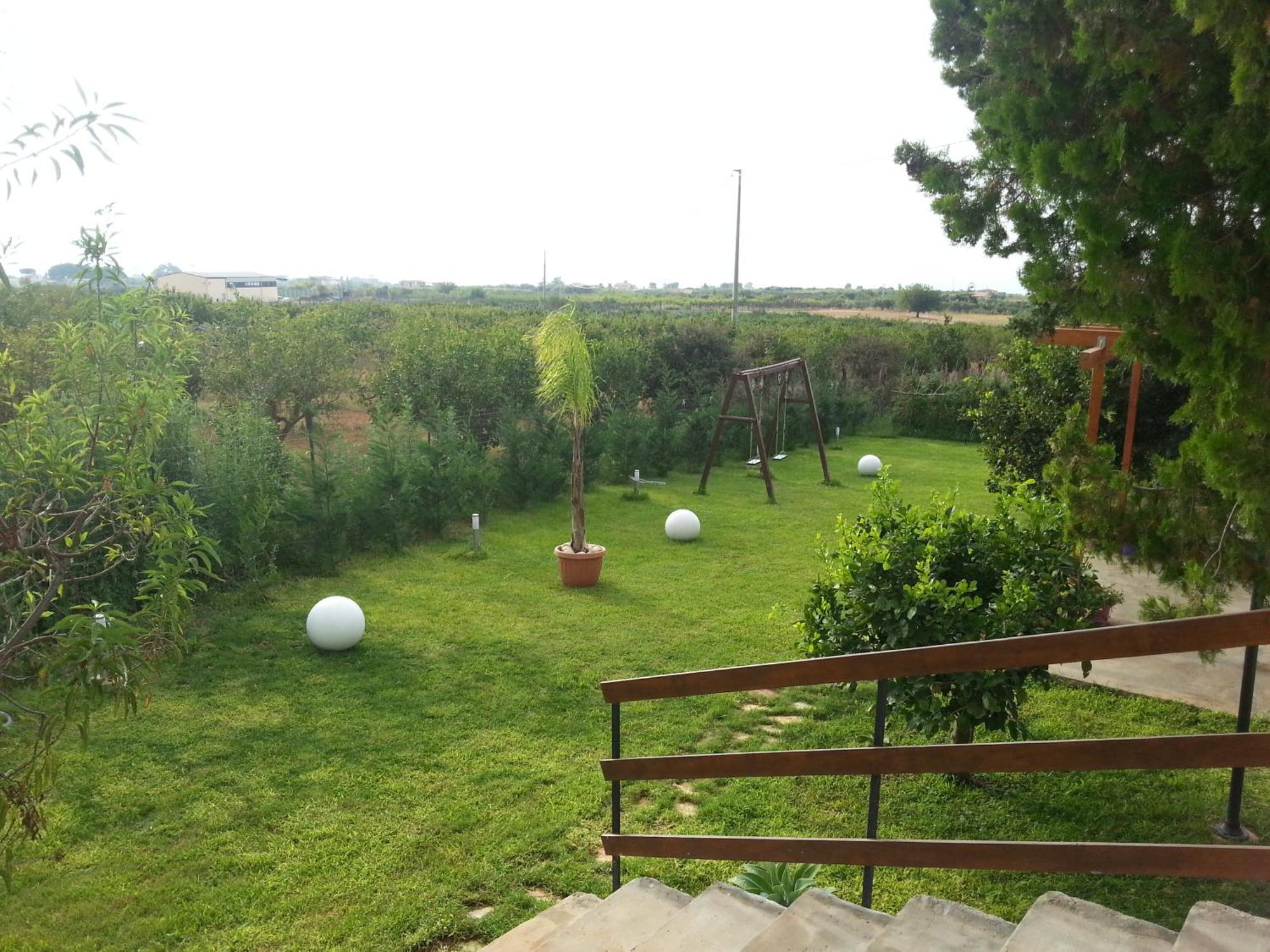 Casa Vacanze Daisy Трапето Екстериор снимка